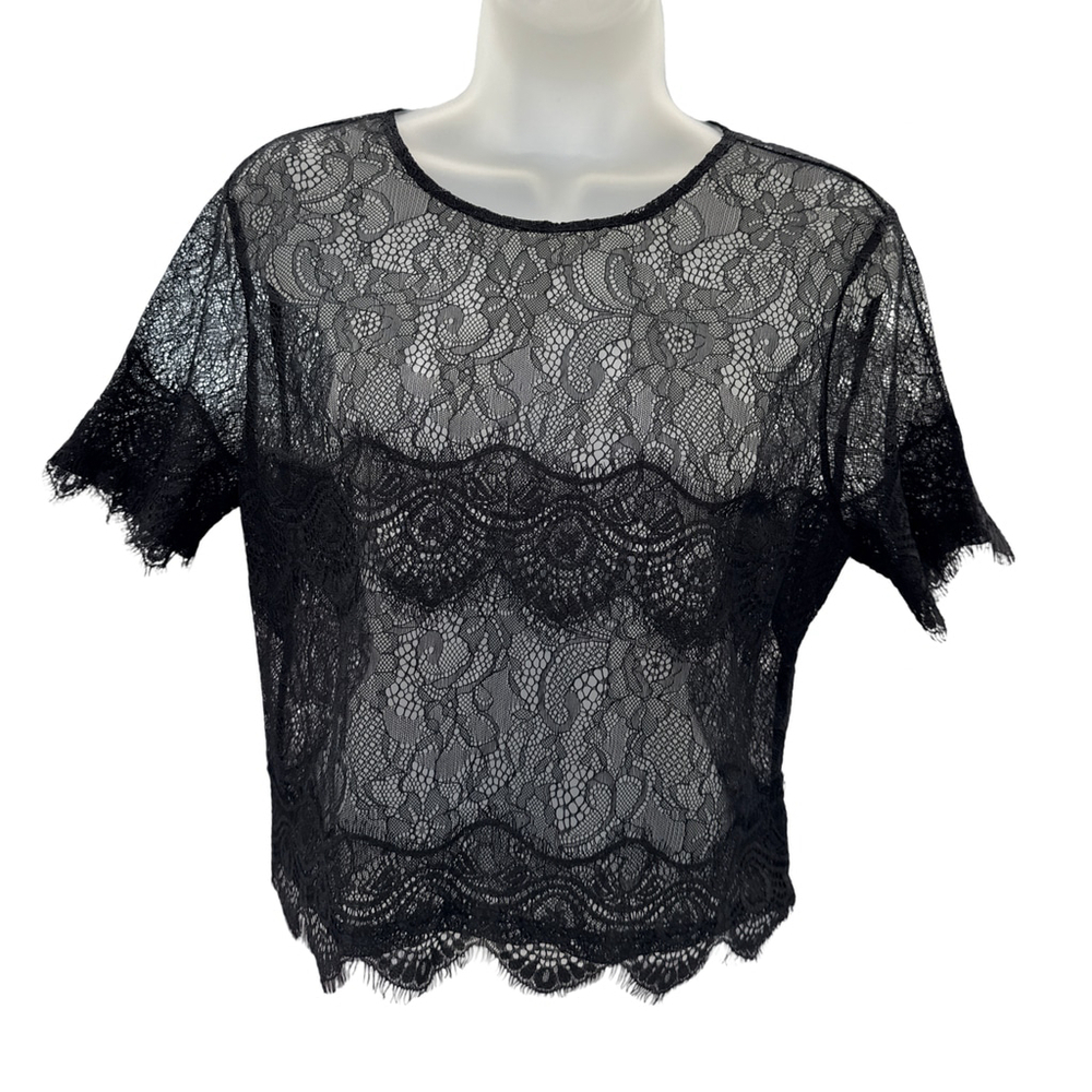 Bebe Lydia Lace‎ Top Black Sheer Scalloped Short Sleeve Blouse – Size Large NWT